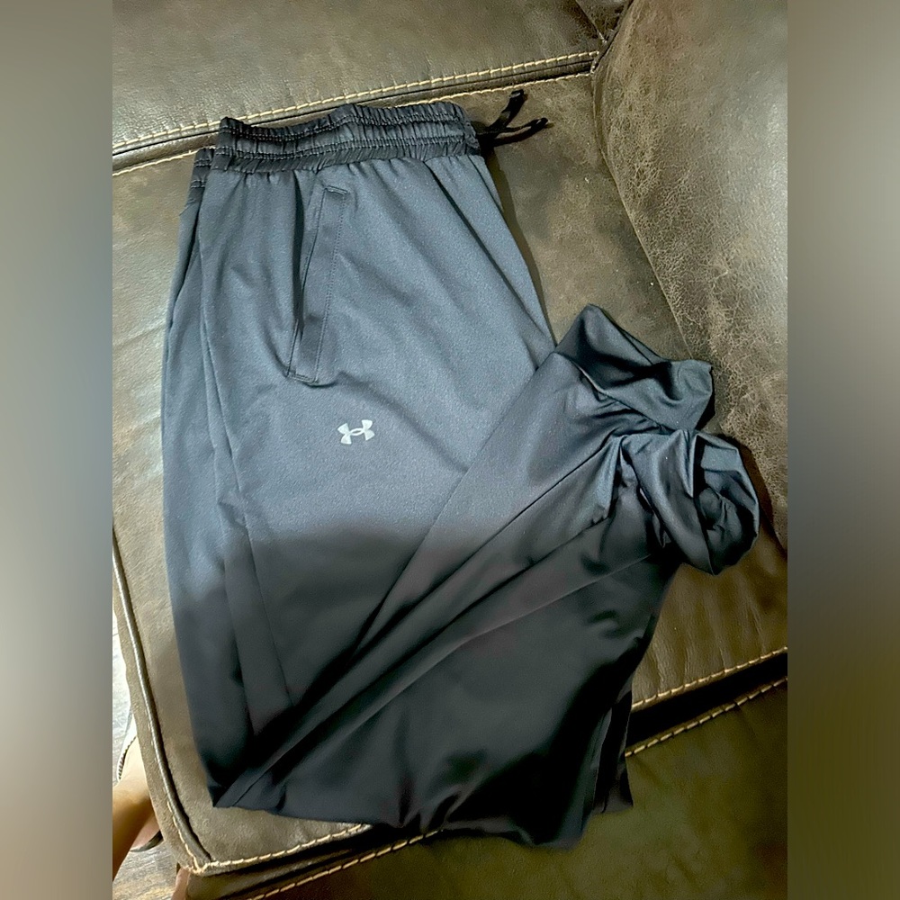 Women’s under armour joggers